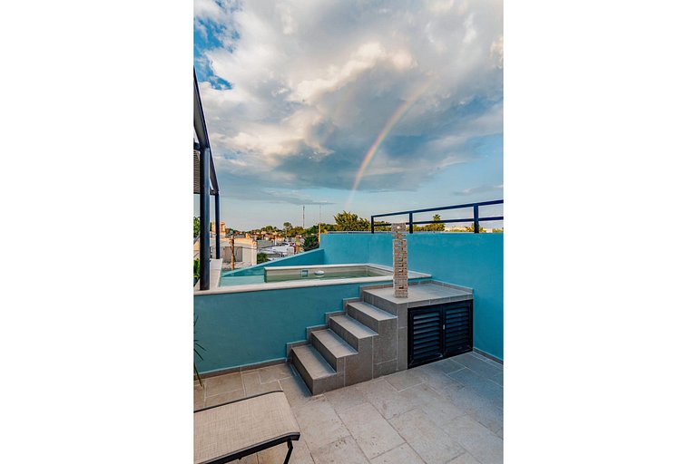Rincón del Cielo Rooftop with glass walled pool