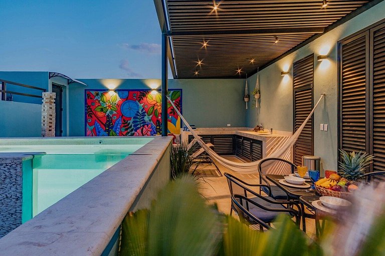 Rincón del Cielo Rooftop with glass walled pool