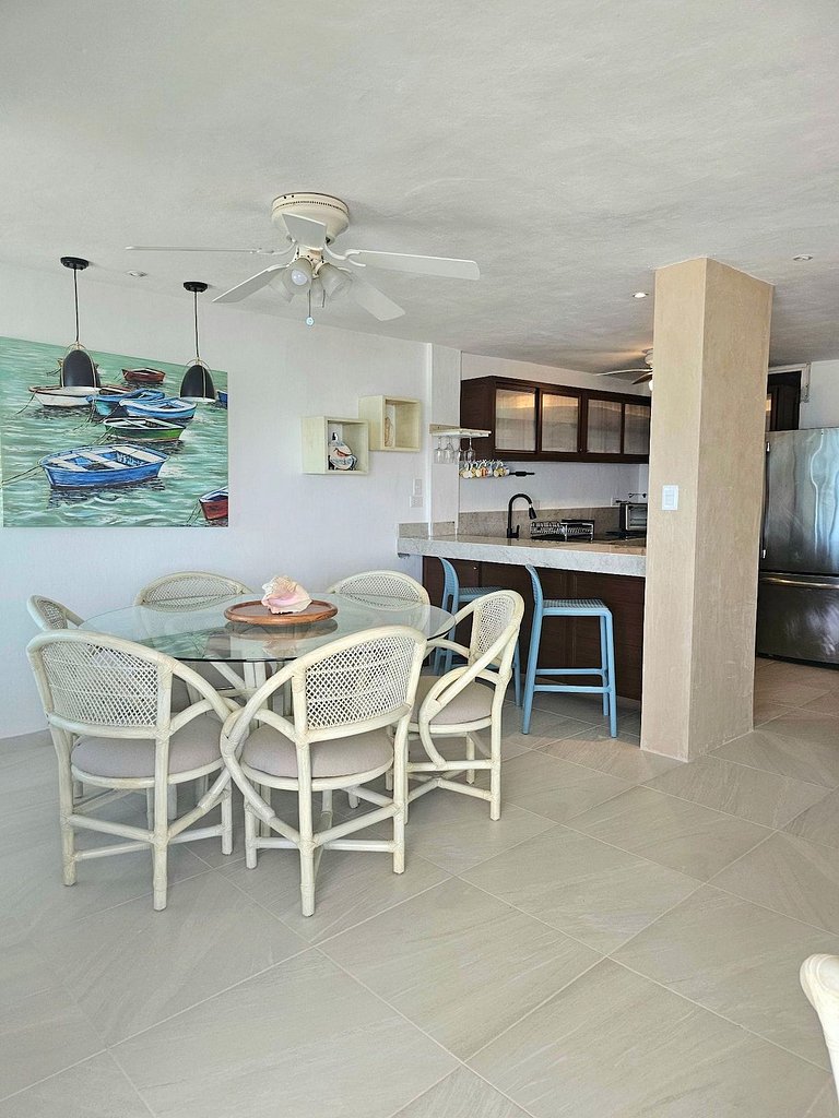 Departamento a la orilla del mar