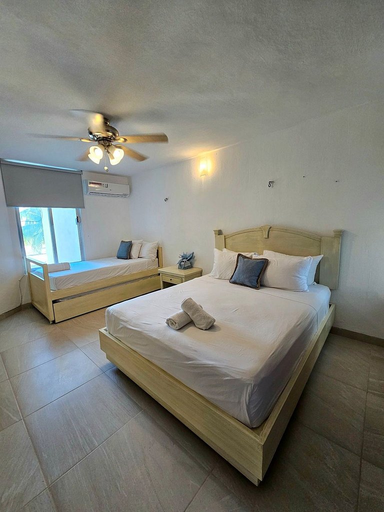 Departamento a la orilla del mar