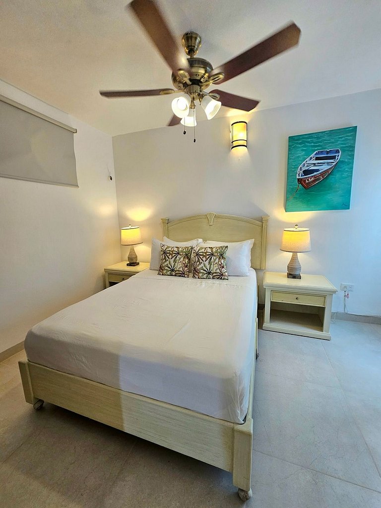 Departamento a la orilla del mar