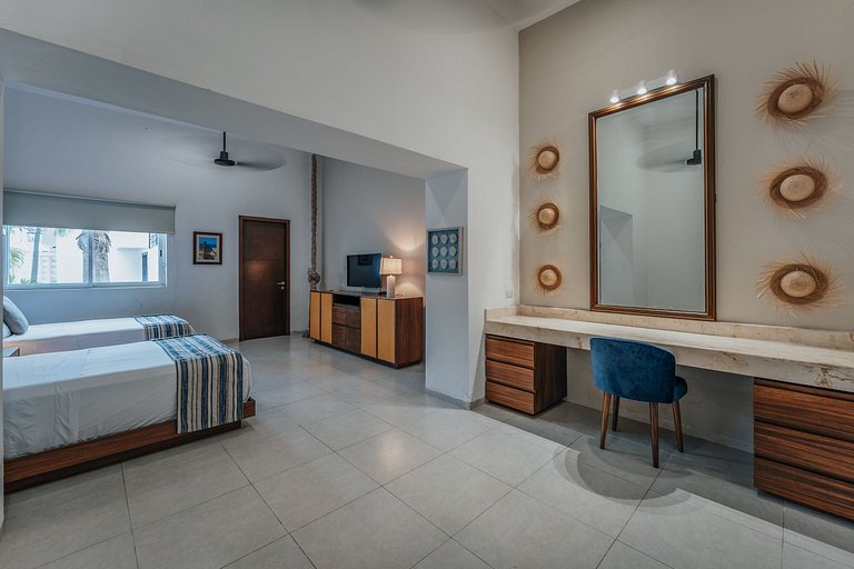 PROGRESO BEACH HOUSE 284