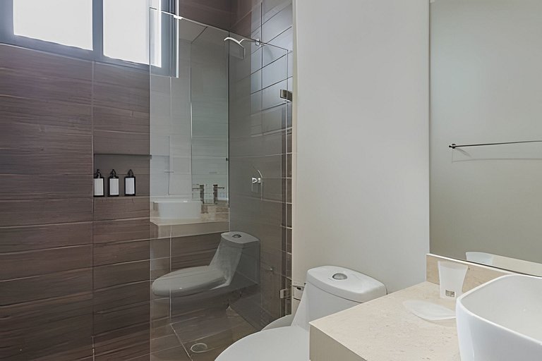 Zirene, Depto con jacuzzi priv