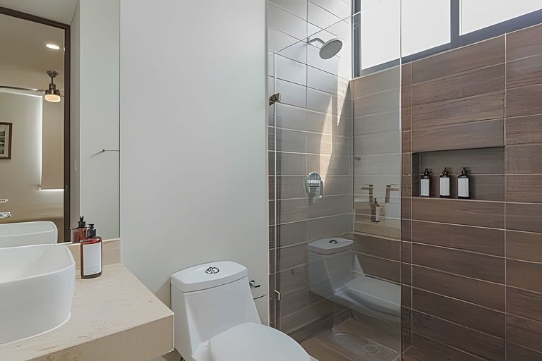 Zirene, Depto con jacuzzi priv