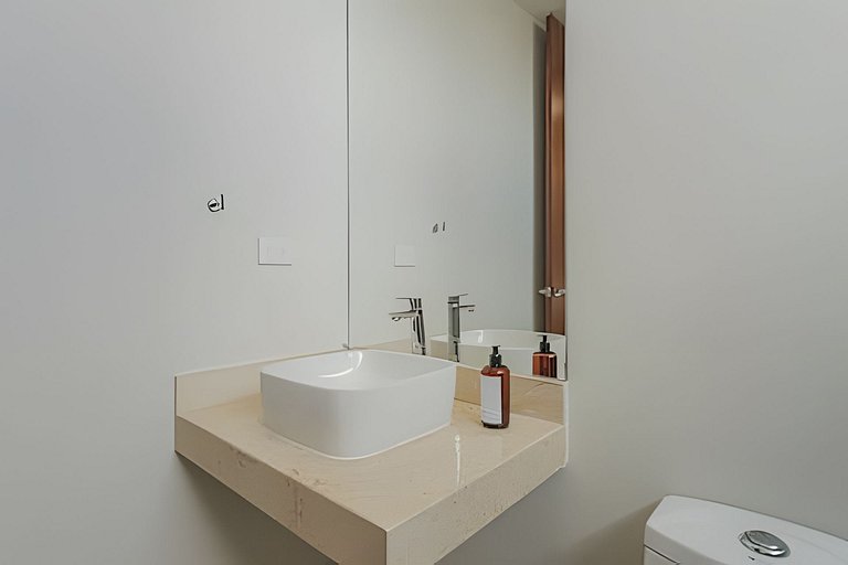 Zirene, Depto con jacuzzi priv