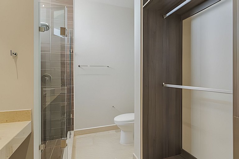 Zirene, Depto con jacuzzi priv