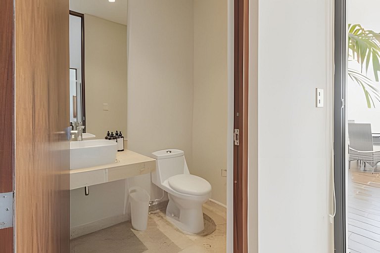 Zirene, Depto con jacuzzi priv
