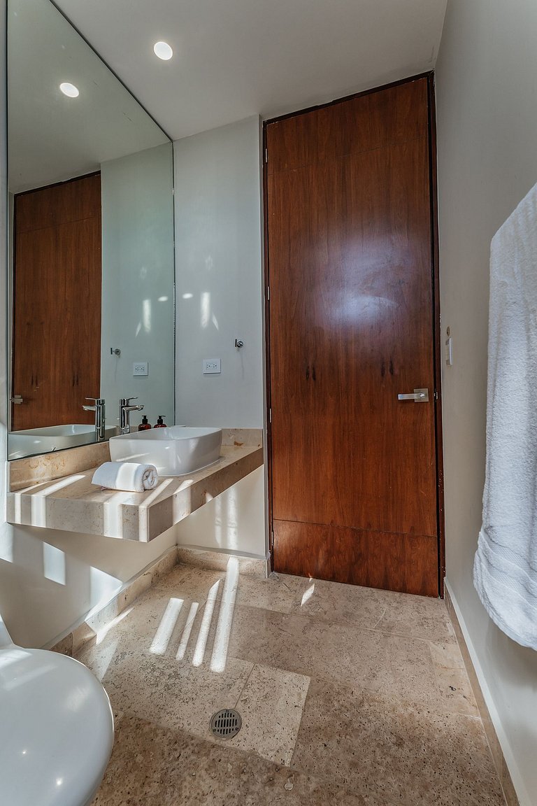 Zirene, Depto con jacuzzi priv