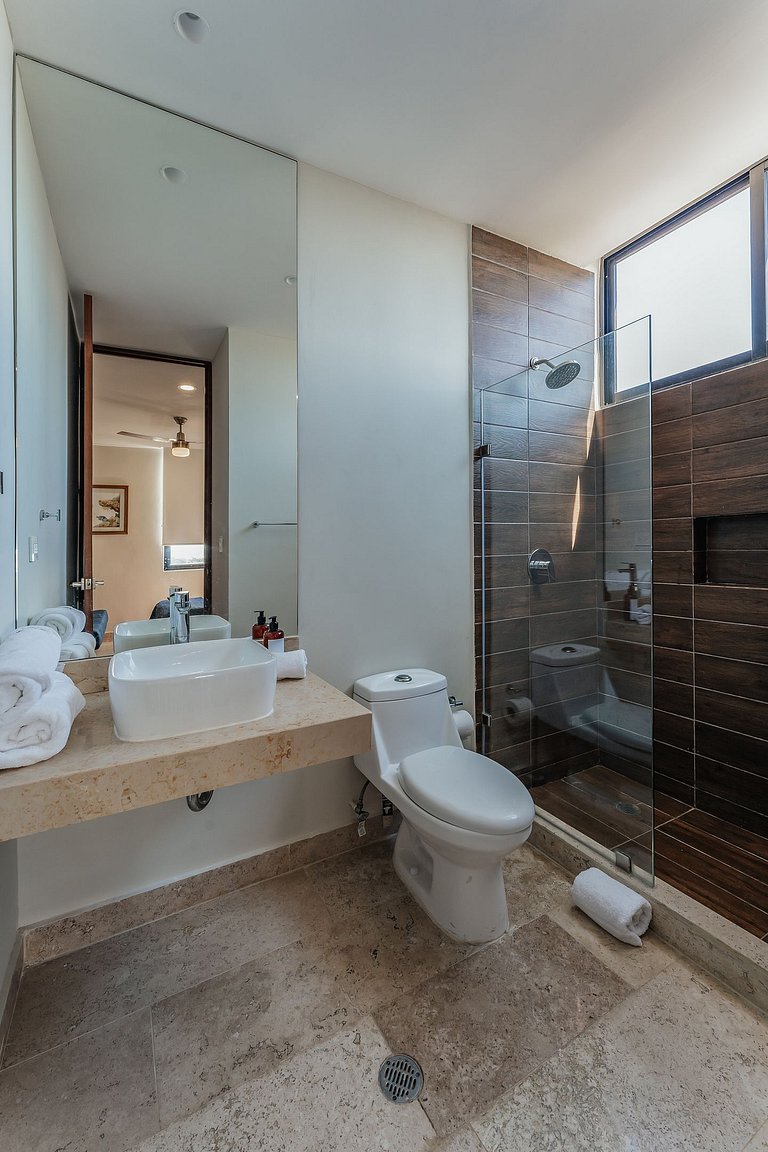Zirene, Depto con jacuzzi priv