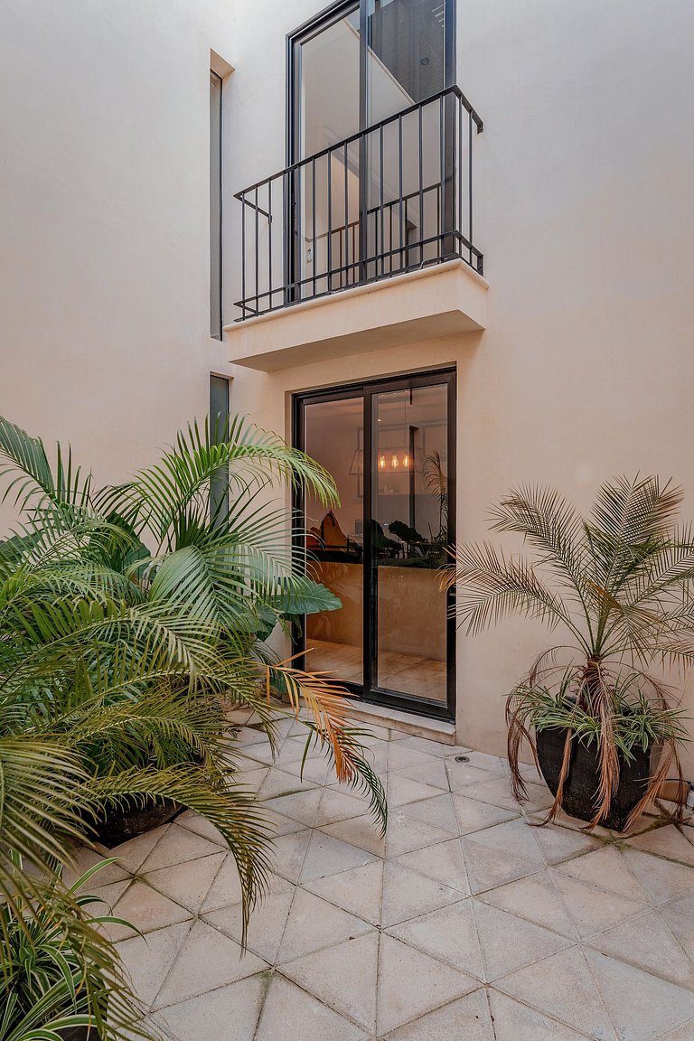 Casa Bugambilias