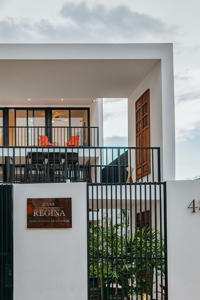 Casa Regina en Remate Montejo