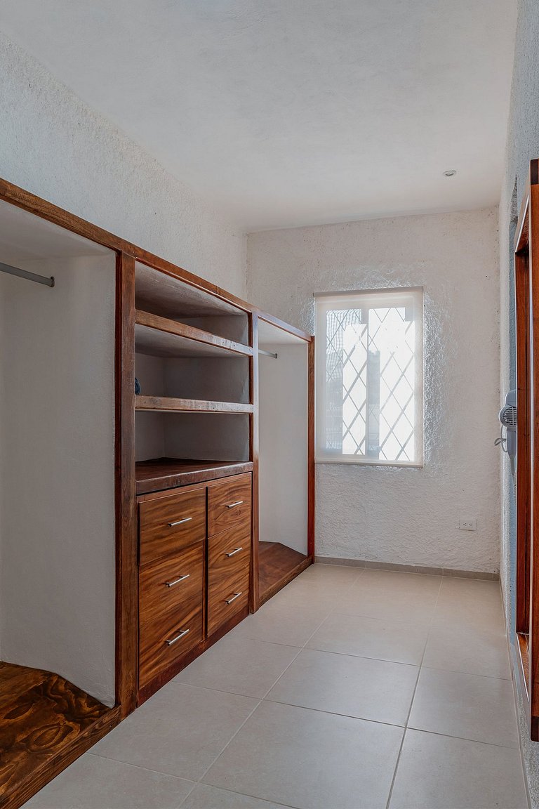 Casa Tolok
