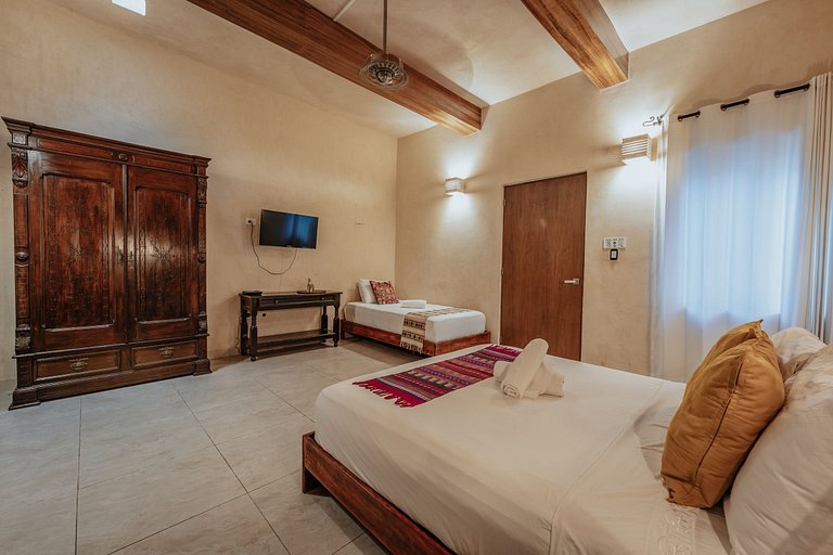 CASA YAXCHE luxury house in downtown Mérida