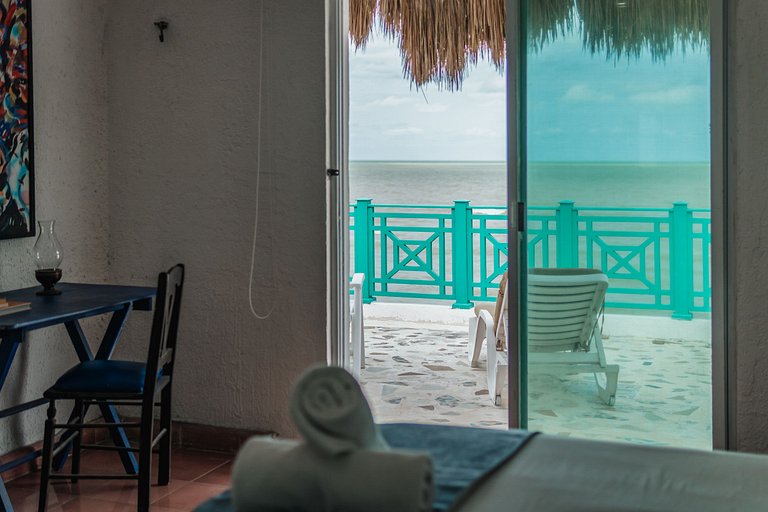 La Casa Del Velero, Beachfront