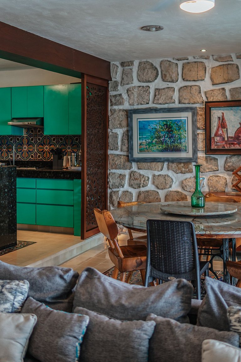 La Casa Del Velero, Beachfront