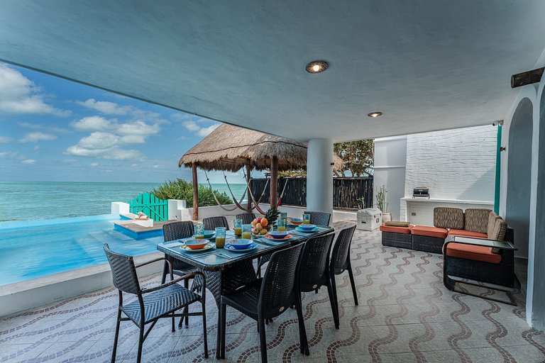 La Casa Del Velero, Beachfront
