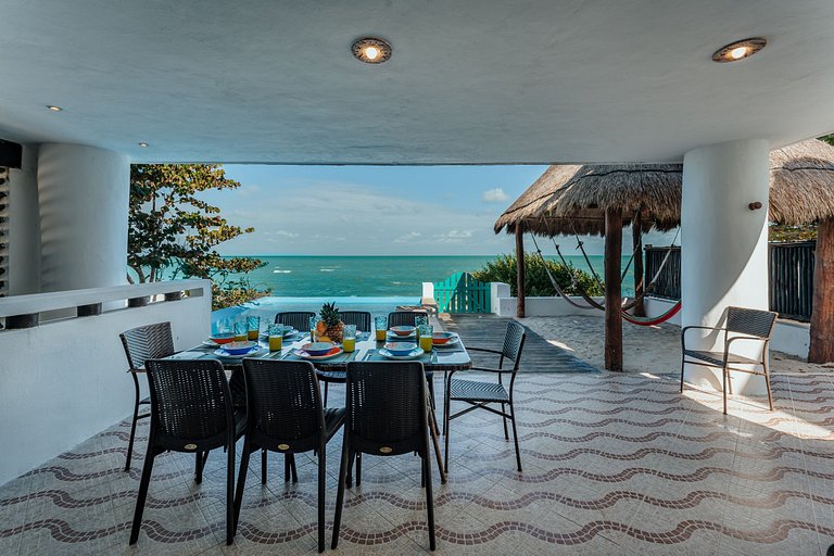 La Casa Del Velero, Beachfront