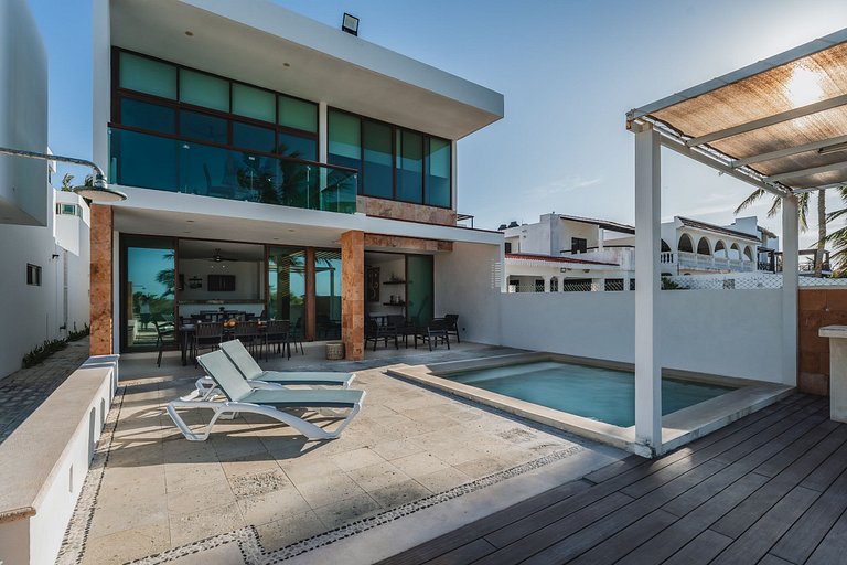 Casa frente al Mar San Esteban
