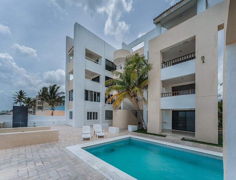 Departamento KAY a orilla del Mar, Progreso