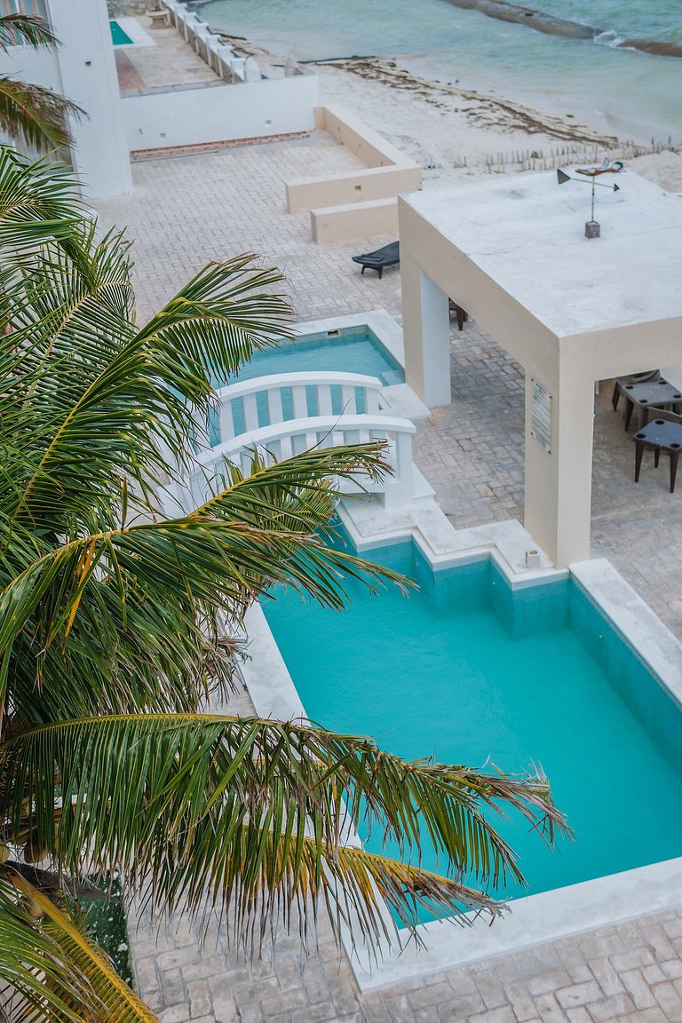 Departamento KAY a orilla del Mar, Progreso