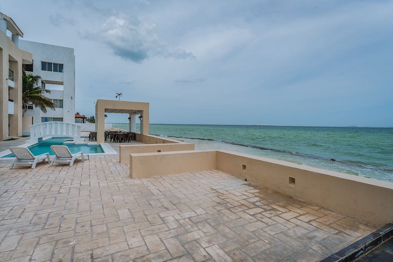Departamento KAY a orilla del Mar, Progreso