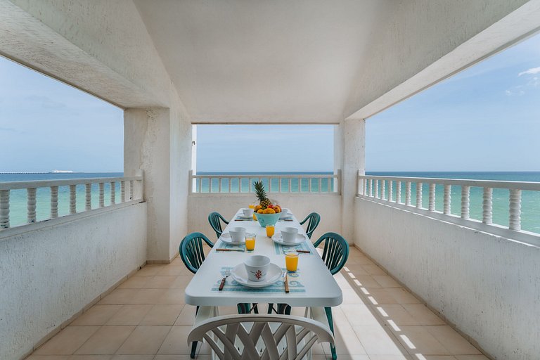 Departamento KAY a orilla del Mar, Progreso