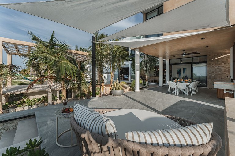 Rajulmar , Beach Front